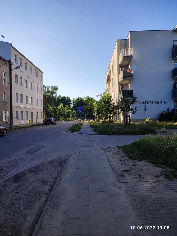 Apartament Nadolnik Bezplatny Parking Klucze W Skrytce Rachunek Poznan Luaran gambar